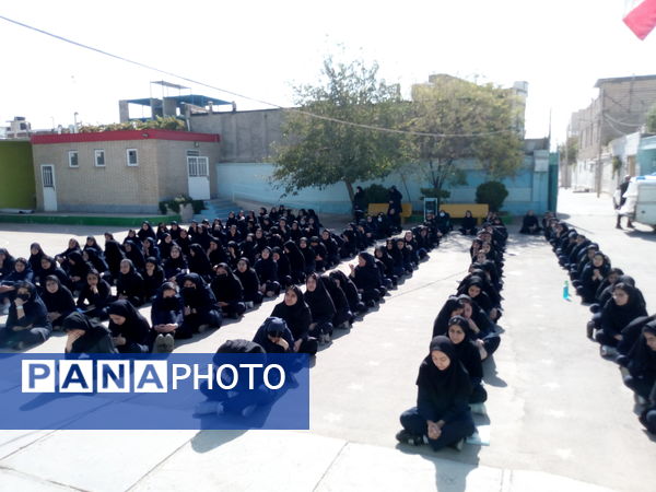 مراسم ولادت حضرت زینب و روز پرستار در دبیرستان فاطمیه