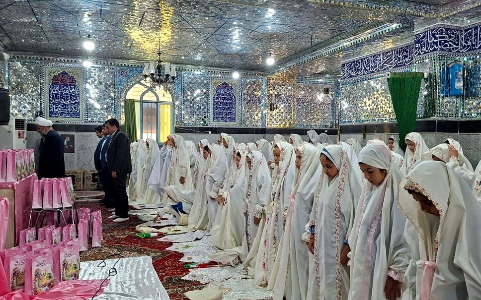 شکوه بندگی دختران در ضیافت جشن تکلیف شهرستان قرچک 