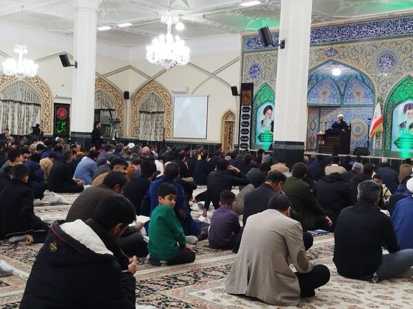مراسم احیای شب های قدر در آرامگاه شهید سید حسن مدرس (ره) شهرستان کاشمر 