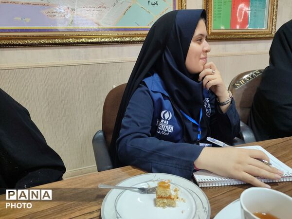 آیین تجلیل و تقدیر از دانش آموزان  خبرنگار خبرگزاری پانا ناحیه۳