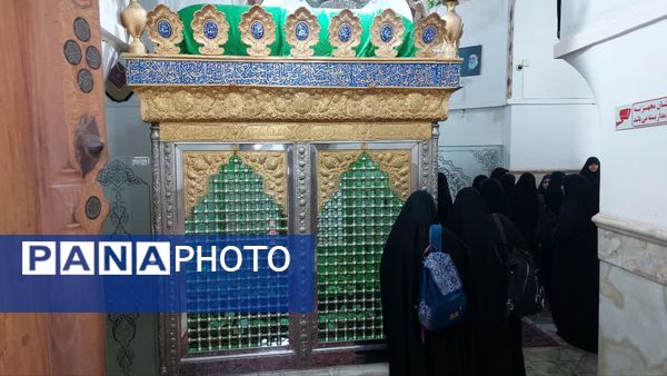 چهل‌ و سومین مسابقات قرآن دانش‌‌آموزان دختر شرق اصفهان به میزبانی نائین 