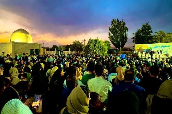 بقعه پیر میزبان جشنواره ملی انگور