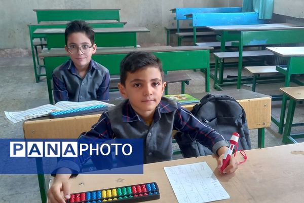 استمرار تلاش‌های دانش‌آموزان دبستان پسرانه عمار در ایام تابستان