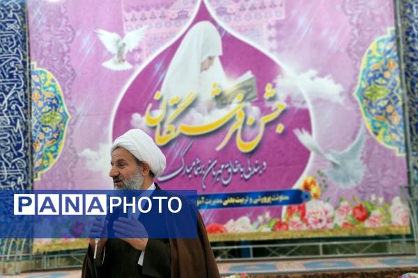 آغاز فصل بندگی دانش‌آموزان قرچک در جشن تکلیف