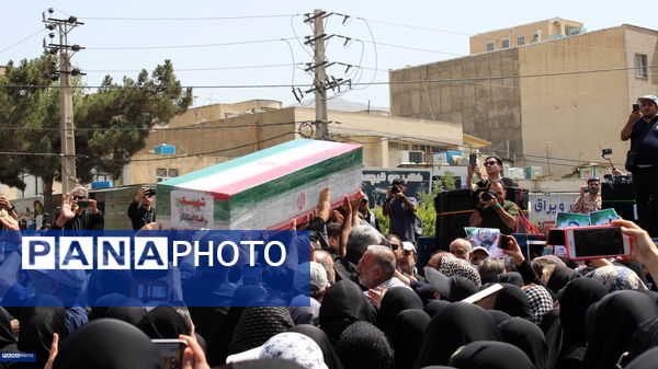 وداع با پیکر شهدای حمله رژیم صهیونیستی در کرج