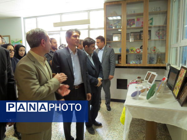 انتخابات همیار مشاور مدرسه دخترانه فرزانگان