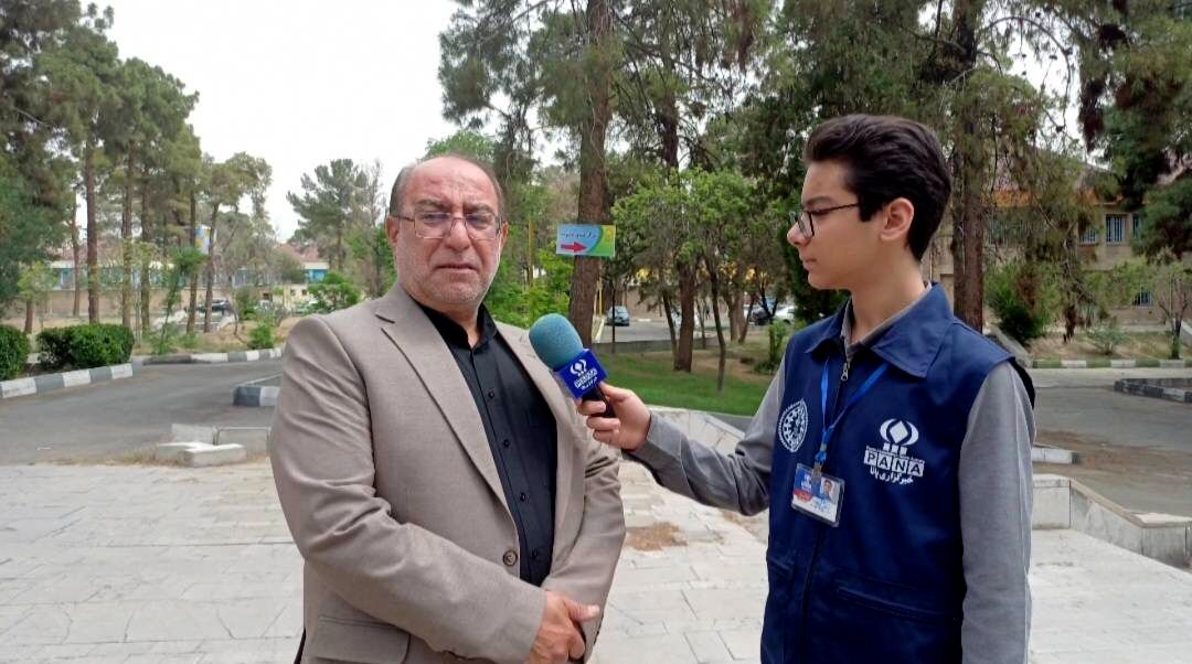 رشد کشور در گرو حمایت و تکریم جایگاه خطیر معلمان است