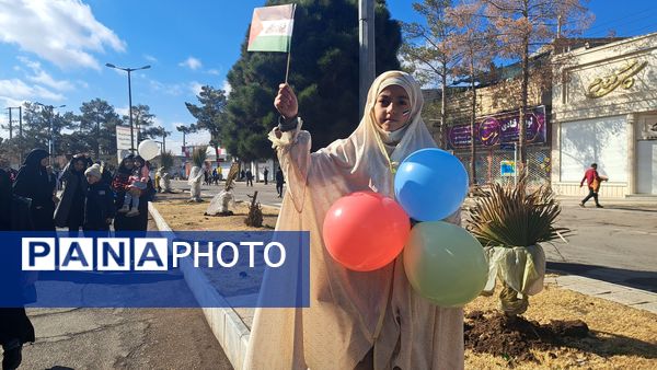 راهپیمایی و جشن یوم الله ۲۲ بهمن در شهرستان گناباد 