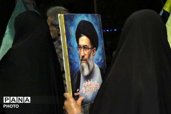 حضوری متفاوت در شبی به یادماندنی در سنگر خیابان