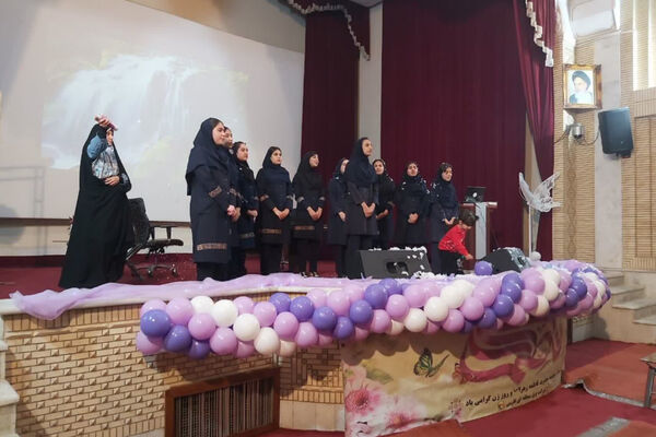  سمینار کوثر، دورهمی مادر دختری با رویکرد تقویت عزت نفس 