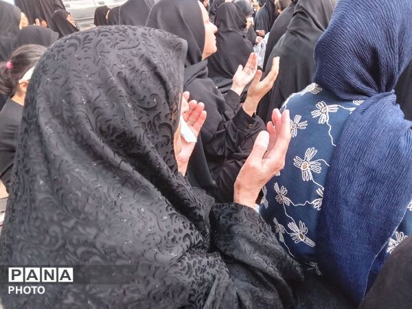 عزاداری عاشقان اهل‌بیت (ع) در کوچه پنج‌تن نیشابور 