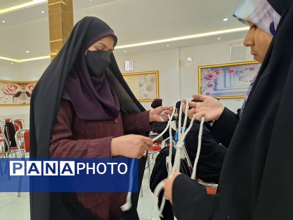 جلسه ضمن خدمت توانمندسازی مربیان و معاونین پرورشی ناحیه ۶ مشهد