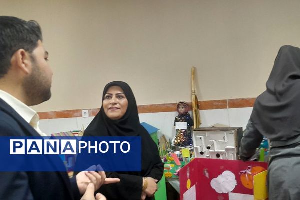 برپایی نمایشگاه طرح جابر در مدرسه حسنا بهارستان‌۲