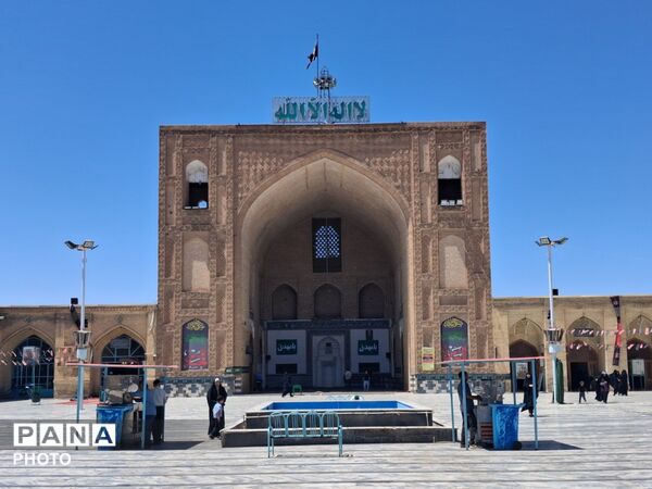 مسجد جامع نیشابور ؛ میزبان هفتمین روز تدفین آقای شهید ایران 