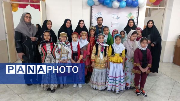 نمایشگاه دست‌سازه‌ها و فعالیت‌های پژوهشی در دبستان آسیه شهرستان ملارد