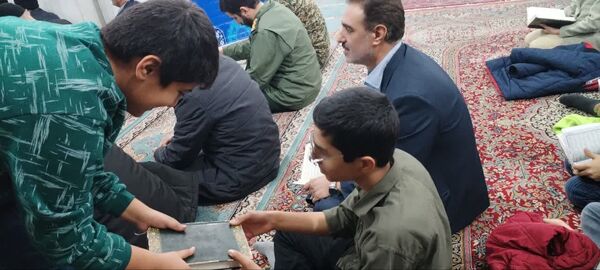برگزاری محفل انس با قرآن «میهمانی آیه‌ها» در مسجد قمر بنی‌هاشم یزد