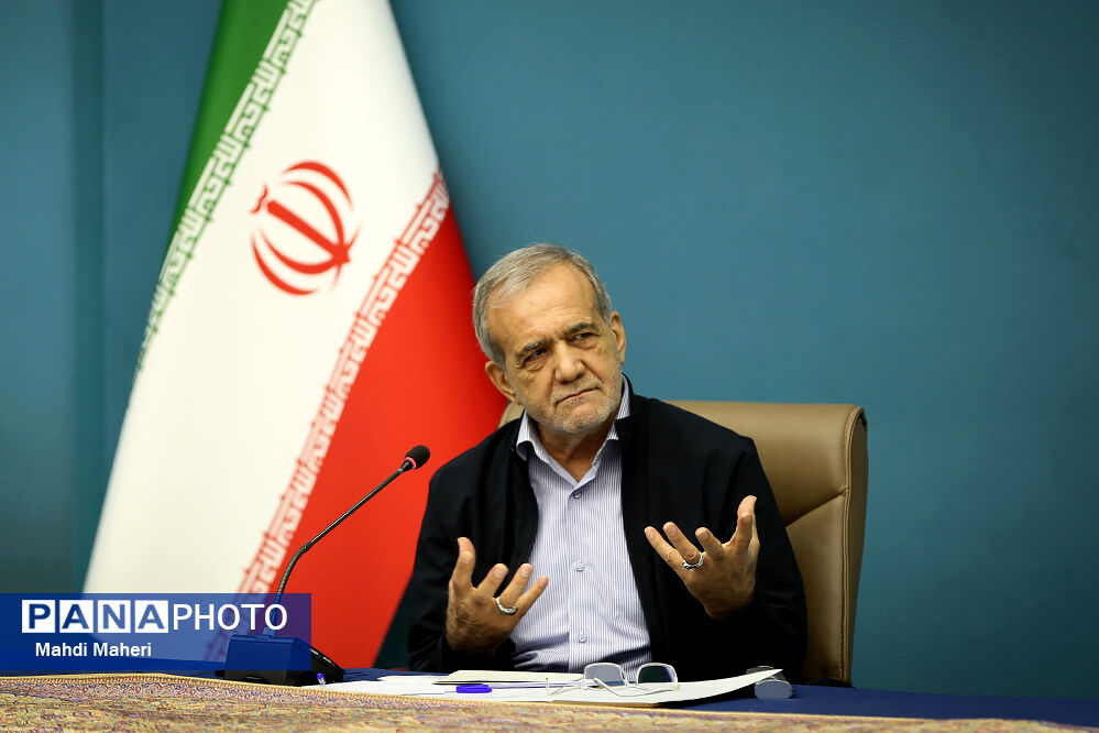 ما به مذاکره باور داریم اما زیر بار ذلت نمی‌رویم