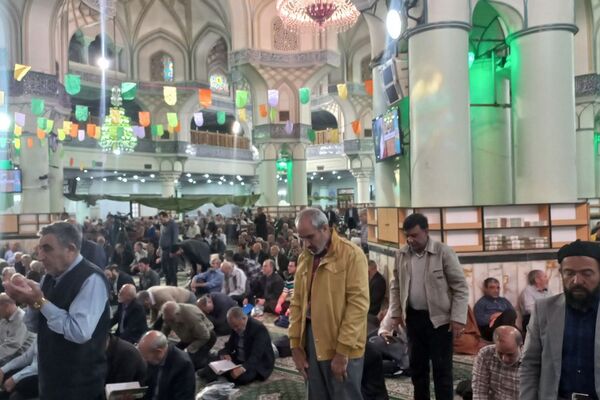 برپایی نماز جمعه در مصلی حرم حضرت عبدالعظیم حسنی(ع) 