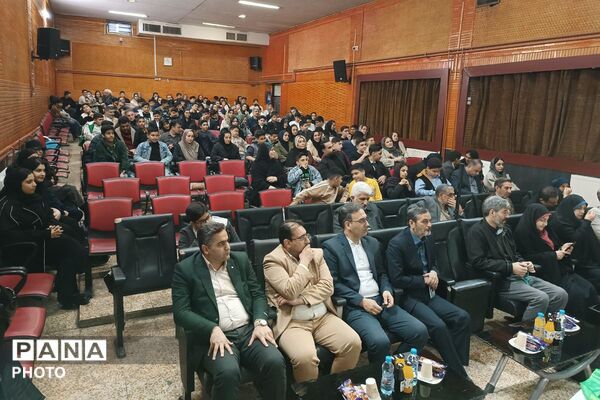 جشن ستارگان در کانون هدایت ورامین