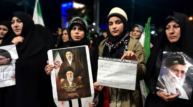 وحدت ملی و تجدید بیعت با رهبر انقلاب