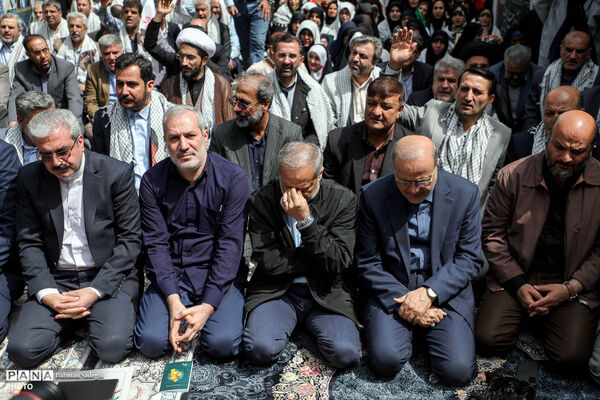 بیعت معلمان با رهبر معظم انقلاب