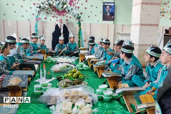 جشن قرآن در دبستان پانزده خرداد شهرری