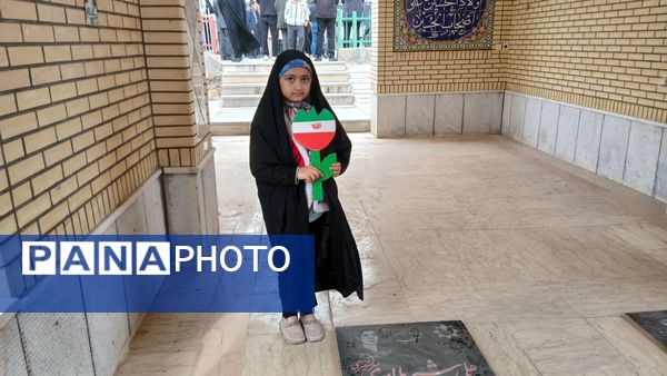 حضور پرشور اهالی روستای سرتشنیز در راهپیمایی ۲۲بهمن