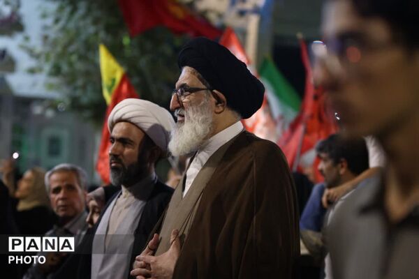  تجدید میثاق دوباره مردم کرج با آرمان‌های رهبری