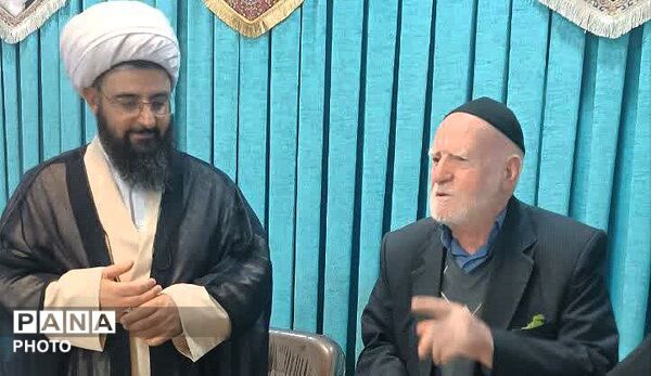 دیدار مسئولان و فعالان فرهنگی فامنین با امام‌جمعه 