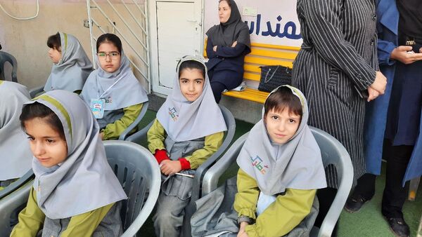 انتخابات شورای دانش‌آموزی در مدرسه غیردولتی «عطرک» یاسوج 