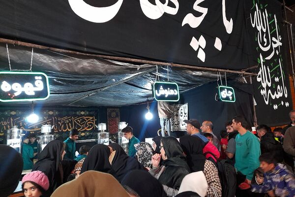 برپایی مواکب مردمی، فرزندان مادر پهلو شکسته در شهریار