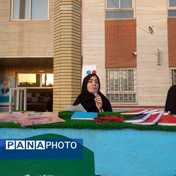 روز پرستار روز مهر و فداکاری در مدرسه هوشیار ناحیه ۱ مشهد مقدس 