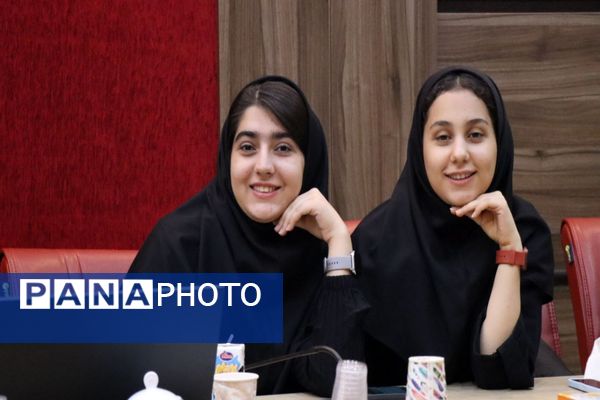 نشست صمیمی فعالین رسانه ای دانش‌آموزان با مدیرعامل خبرگزاری پانا