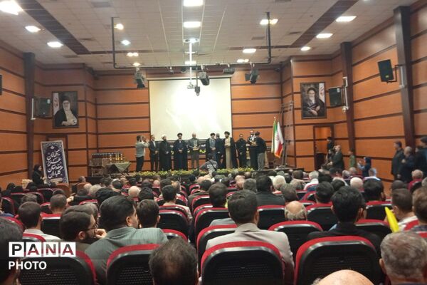 همایش هیات و مداحان محرم در سالن سجادیه بهارستان دو