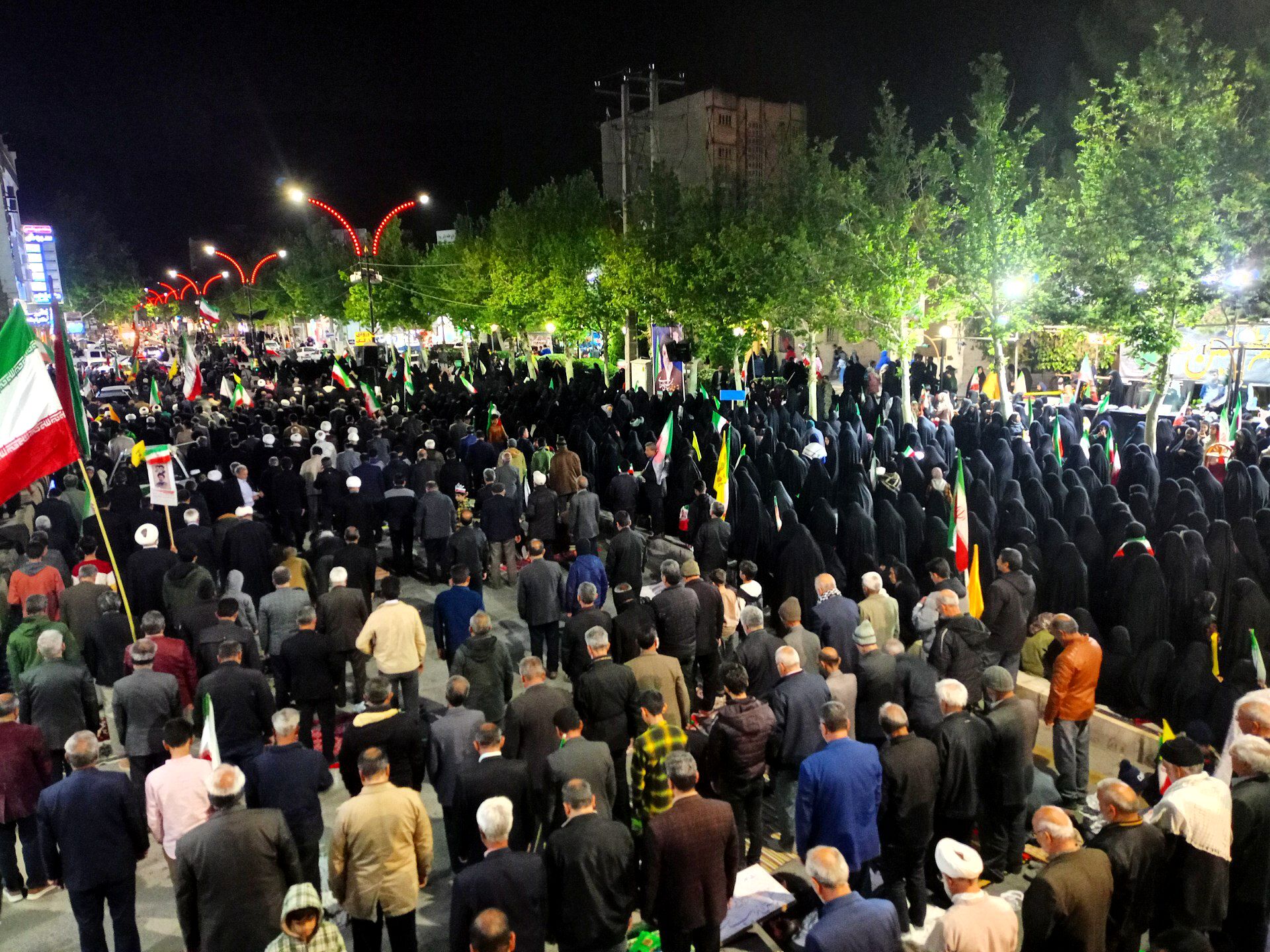 نماز استغاثه در قراره شبانه کاشمری ها