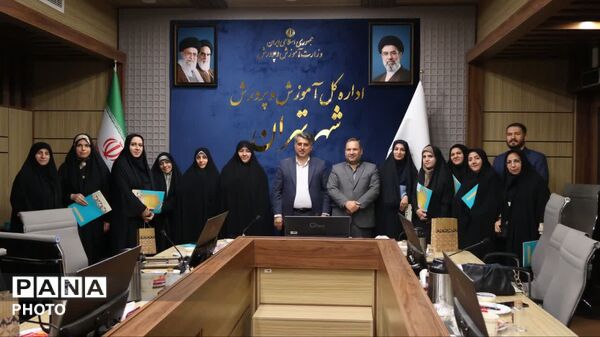 تجلیل از طلایه‌داران تشکیلاتی شهر تهران