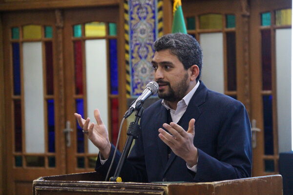 گرامیداشت حماسه ۹ دی در مسجد حظیره یزد