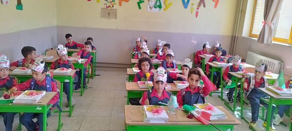 جشن شکوفه‌ها در شهرستان فریدونشهر