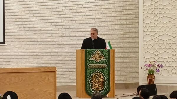 نشست صمیمی جوانان با حضرت آیت الله نورمفیدی
