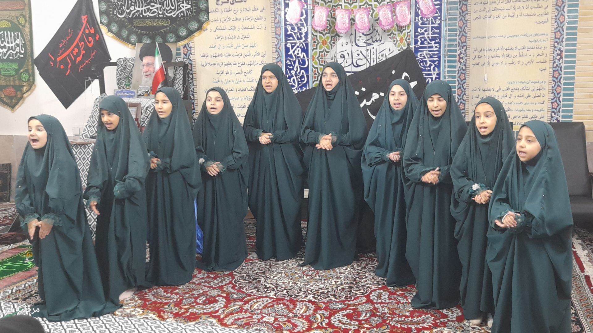  افطاری روزه اولی های دبستان نیایش در مسجد قائم‌المهدی جاهدشهر
