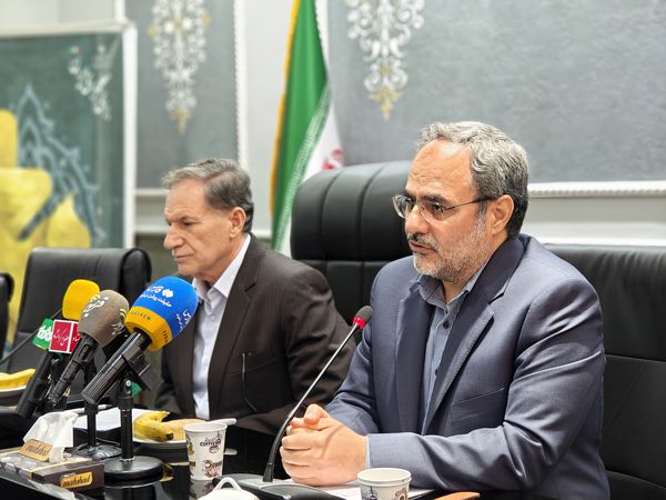 نشست خبری مدیرکل آموزش و پرورش استان کرمانشاه با اصحاب رسانه 