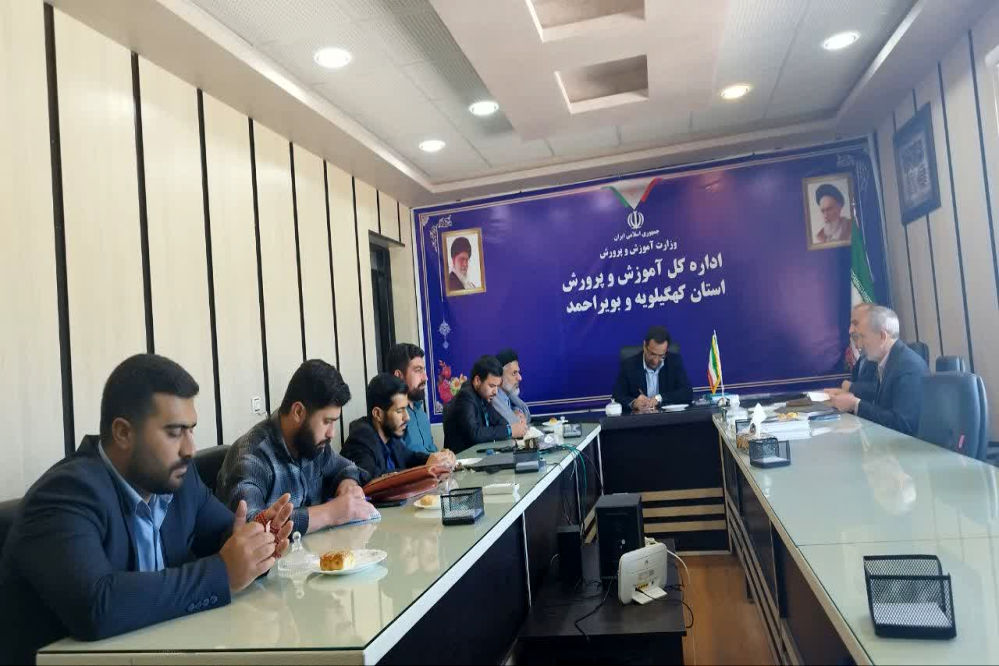 هفته معلم فرصتی برای تبیین جایگاه واقعی معلمان در جامعه است