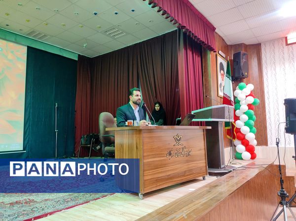 اولین جلسه از کارگاه‌های آموزشی ویژه والدین در شهرستان نیشابور