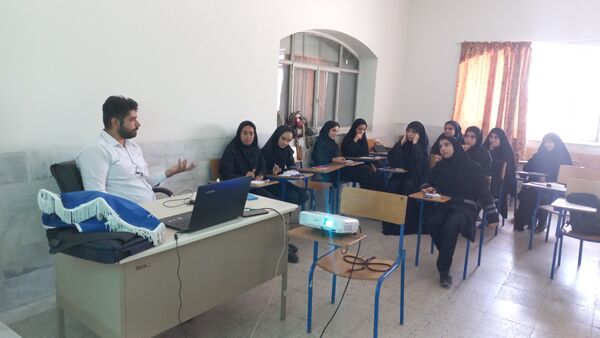 برگزاری اردوی آموزشی خبرنگار دانش‌آموزان منطقه افشار