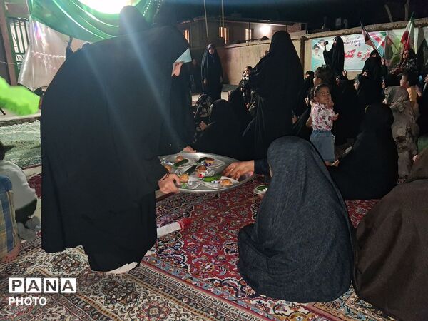 حماسه مردمی در کنجوران سفلی؛ تجدید عهد و بیعت با رهبری در گردهمایی باشکوه اهالی منطقه