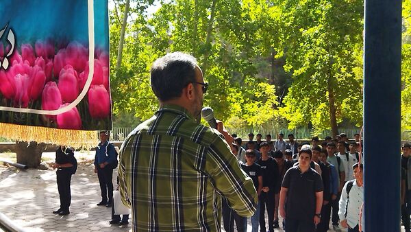 اولین صبحگاه پایه دهمی دبیرستان شاهد ابوذر غفاری نیشابور 