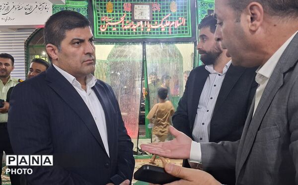 ملاقات مردمی بهارستان با جمعی از مسئولین شهرستان