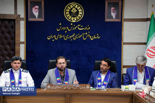 نشست قائم مقام سازمان دانش آموزی با معاونان پرورشی، تربیت‌بدنی و مسئولان سازمان دانش‌آموزی آذربایجان شرقی
