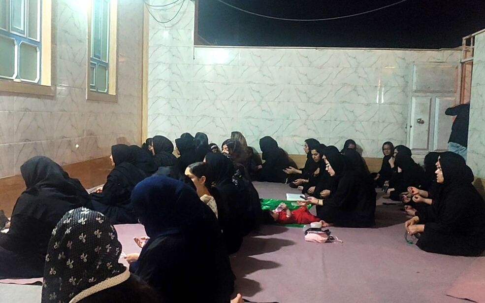 می گویند خانه ای که در آن نام حسین(ع) جاری شود ، صاحبش خود حضرت است