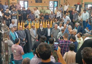 رقص پهلوانان در قلب نازی‌آباد